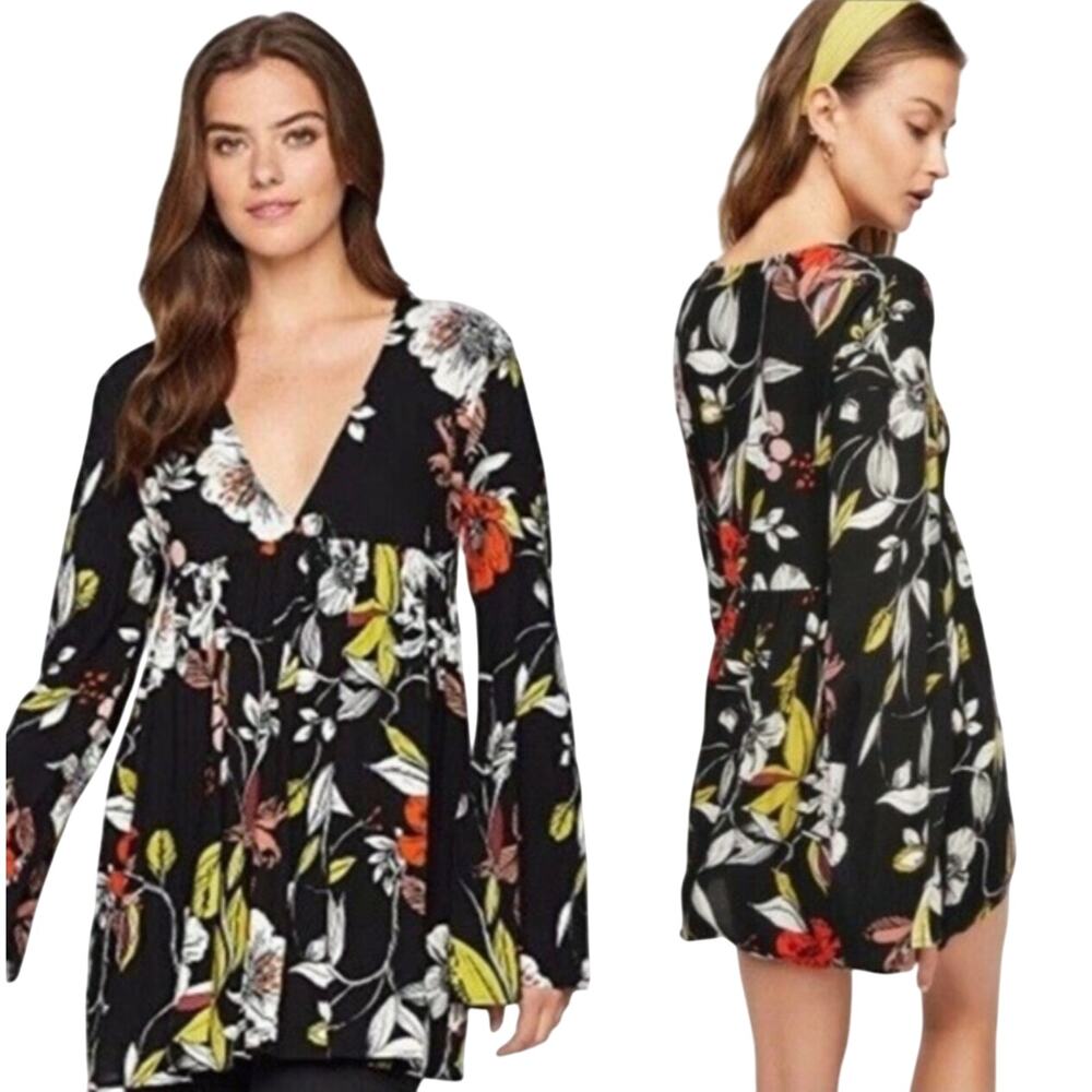 Free People Women's Bella Floral Print V Neck Bell Sleeve Tunic Top Dress Black